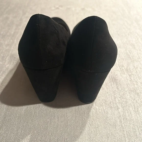 A.N.A Black Suede Round-Toe Wedge Heels - Picture 3 of 6